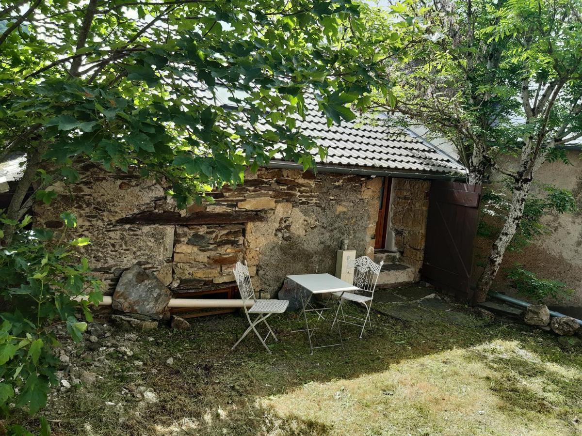 Villa Le Mont à Fraissinet-de-Fourques Extérieur photo